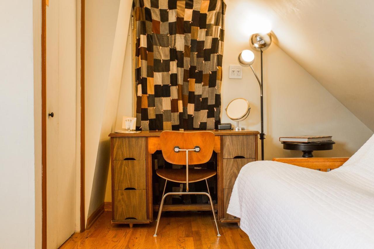 Ray'S Bucktown Bed And Breakfast Чикаго Екстериор снимка