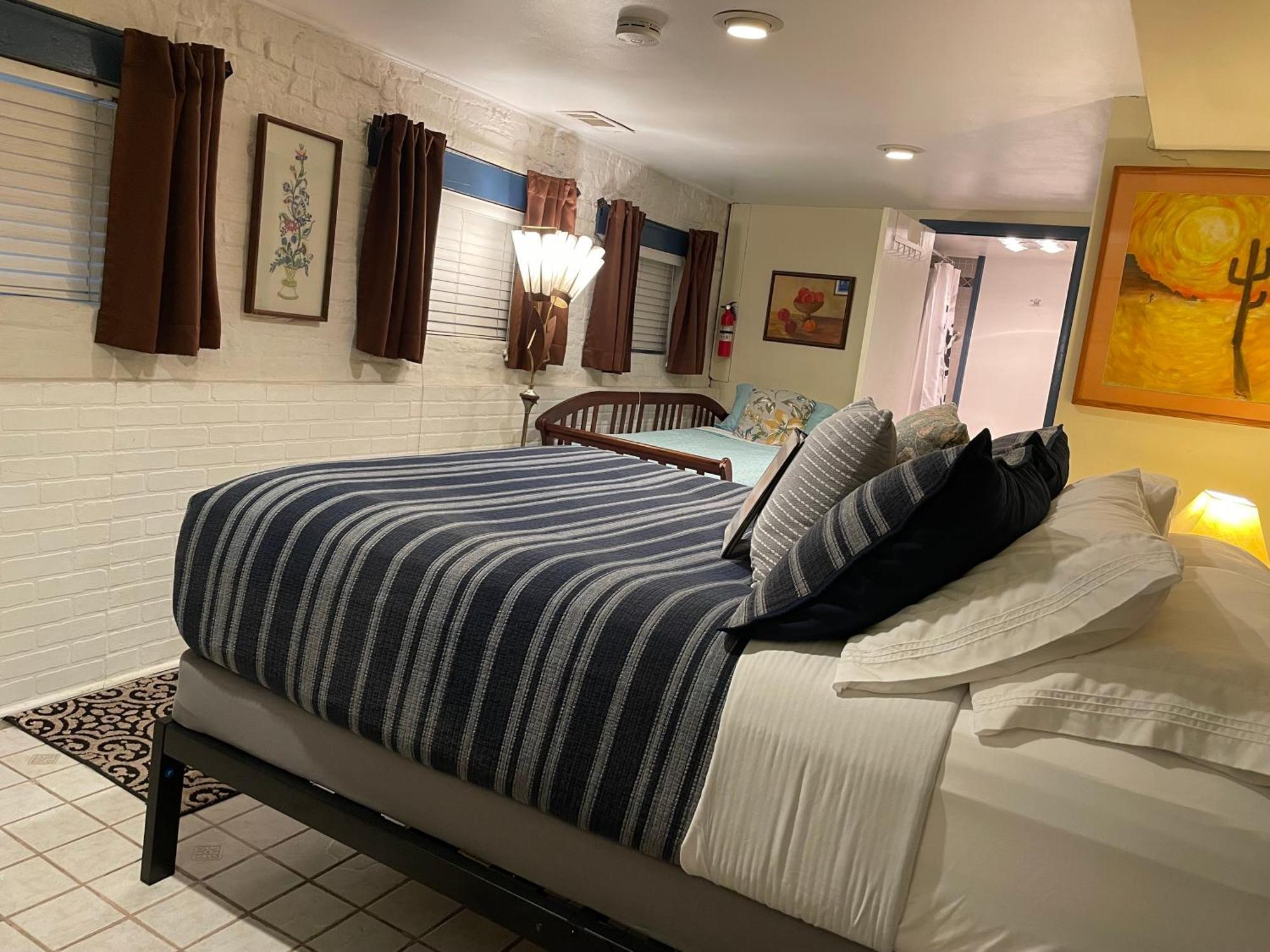 Ray'S Bucktown Bed And Breakfast Чикаго Екстериор снимка
